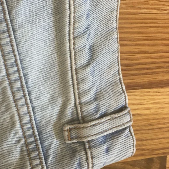 NWT $990 The Row Carel High Rise Boyfriend distressed Jeans Light Wash Size 0/25